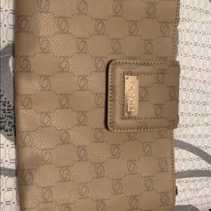 Bebe purse never used
